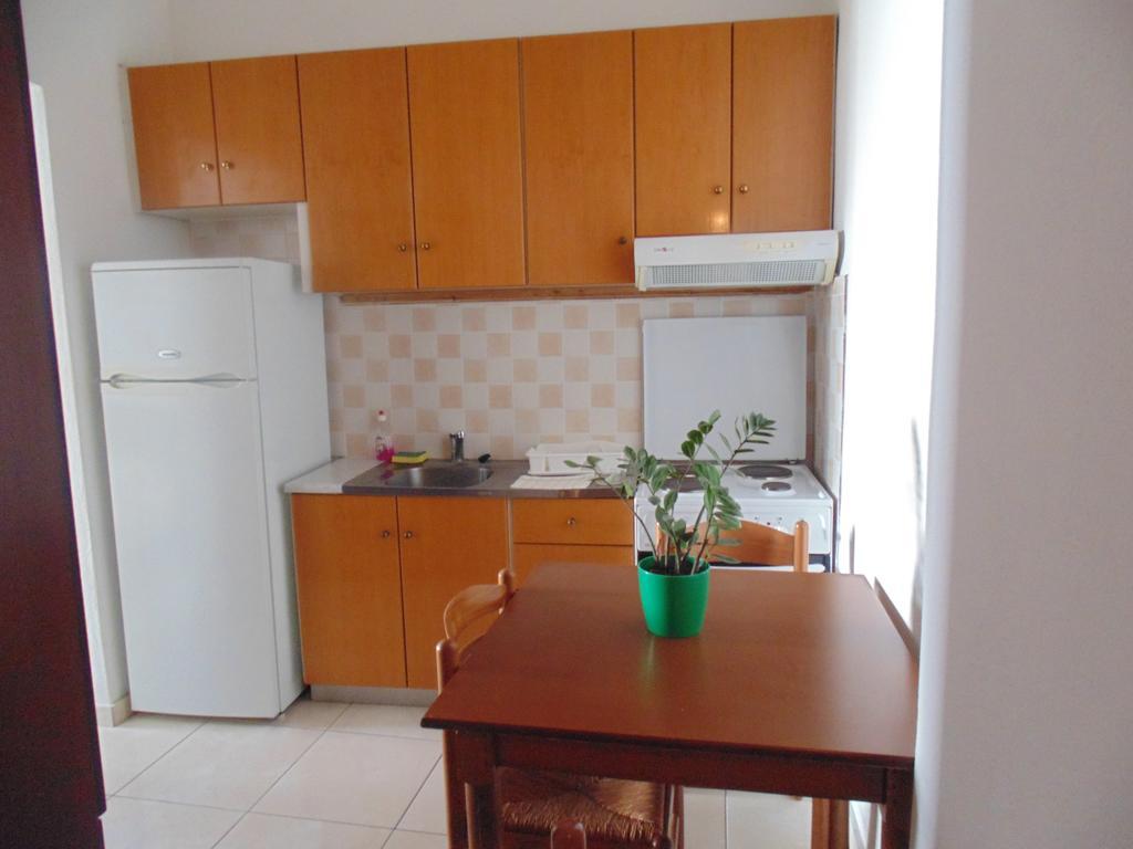 Maria Studios Apartment Skiathos Town